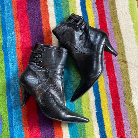 Nine West Shoes - Size 8.5M Nine West Black ankle booties w/3” heel